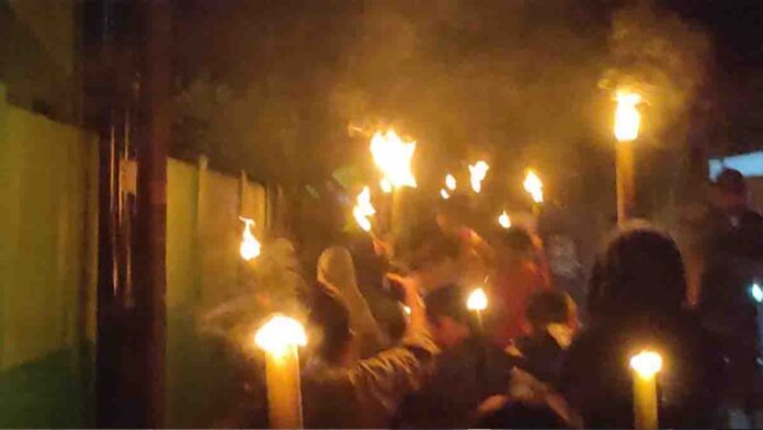 Jaga Tradisi Islami, Warga Pajagan Tasikmalaya Gelar Pawai Obor Sambut 1 Muharram