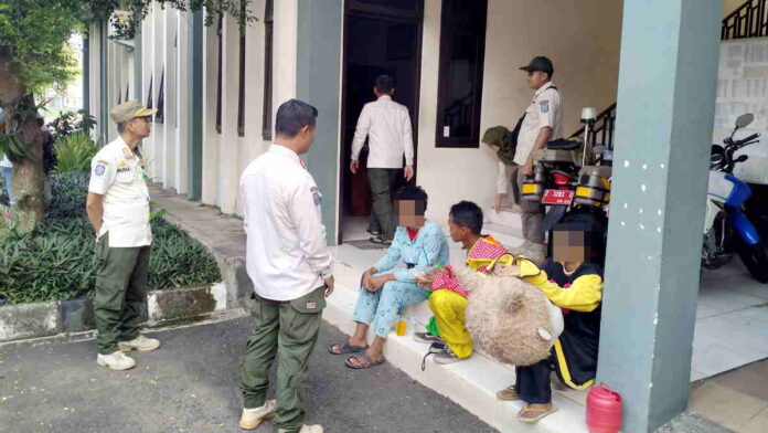 Pengemis Badut yang Putus Sekolah di Kota Banjar Bakal Disekolahkan