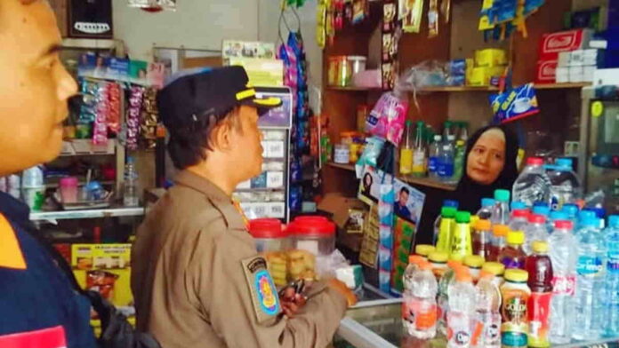 Razia Rokok Ilegal, Satpol PP Sumedang, Seperti Bermain Kucing-kucingan dengan Pedagang