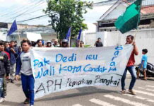 Demo Tagih Janji 100 Hari Kerja Wali Kota Banjar, Massa Aksi Tuntut Pemkot Serius Urus Pendidikan dan Infrastruktur Jalan
