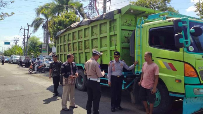 Dishub dan Polisi di Kota Banjar Edukasi Truk ODOL, Sebabkan Jalan Rusak