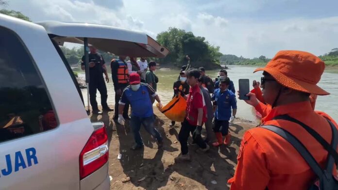 Hari Ketiga Pencarian Pelajar Tenggelam di Kota Banjar, Korban Ditemukan 15 Meter dari Lokasi Kejadian