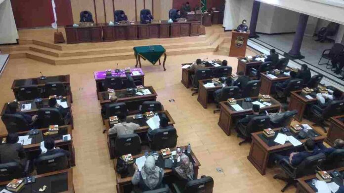 DPRD Ciamis Setujui Hasil Pembahasan Raperda Perubahan APBD 2025