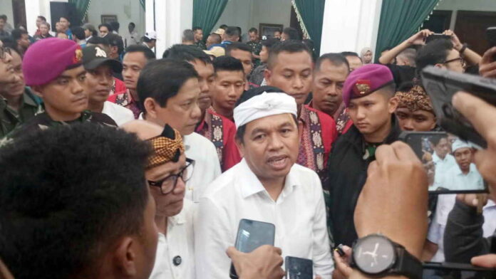 Dengarkan Gagasan dari Mahasiswa di Mimbar Terbuka, Ini Janji Gubernur Jabar