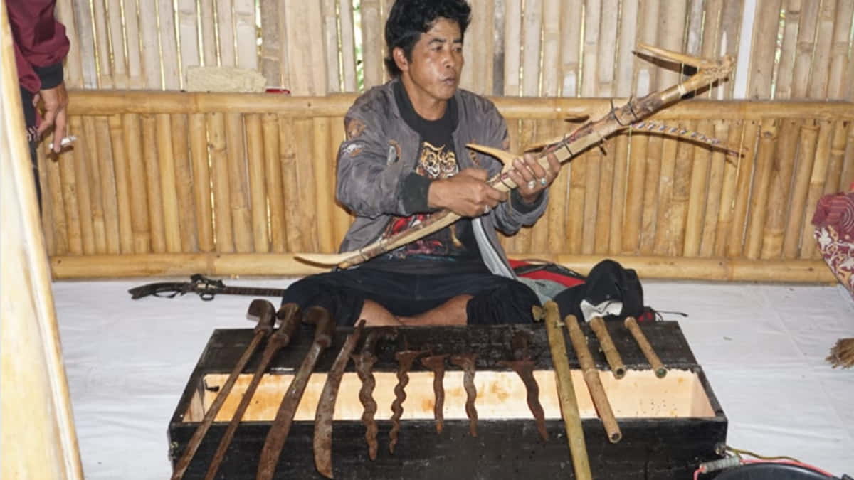 Mengenal Warisan Leluhur Siraman dan Ngalungsur Geni di Garut
