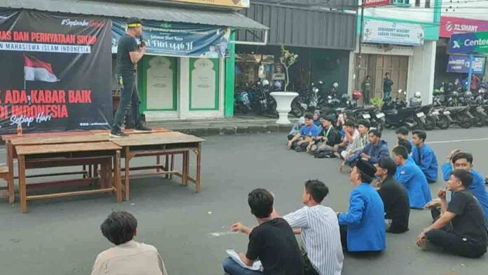 Mimbar Bebas di Tasikmalaya, Mahasiswa Sebut Tidak Ada Kabar Baik di Indonesia